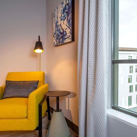 Hilton Garden Inn Redmond Wa Zewnętrze zdjęcie