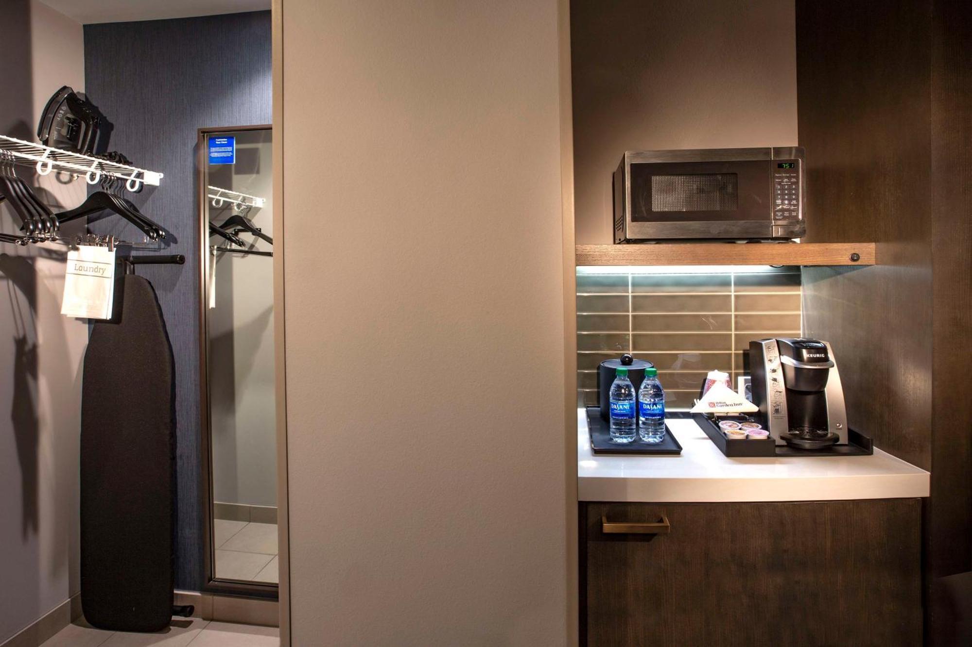 Hilton Garden Inn Redmond Wa Zewnętrze zdjęcie